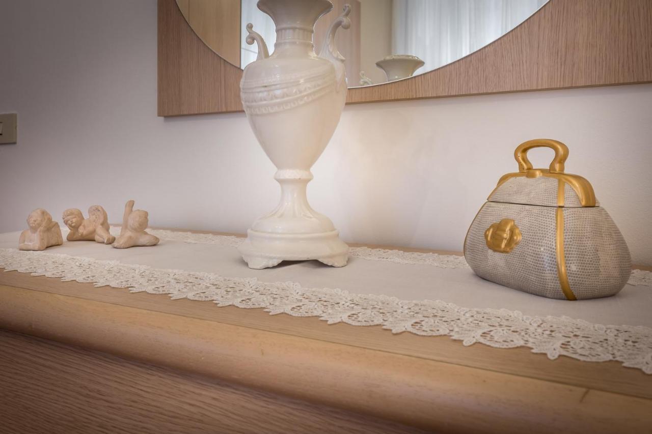Classic Tuscany Apartments By Mmega Florence Extérieur photo
